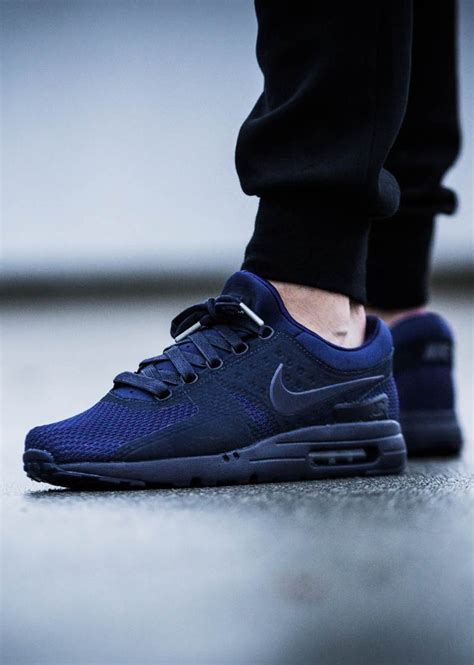 nike air max zero qs white blue|Nike Air Max zero essential.